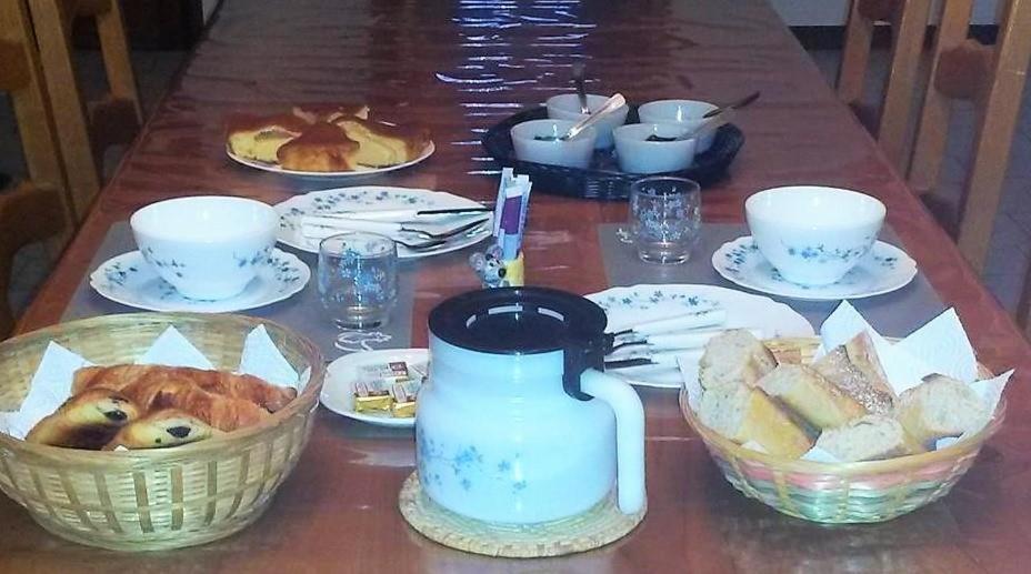 Bed and Breakfast Le Domaine Des Gemmes Tissey Экстерьер фото
